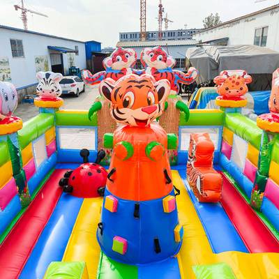 Коммерческий надувной батут «Тигриная страна», 9*5*5 м.