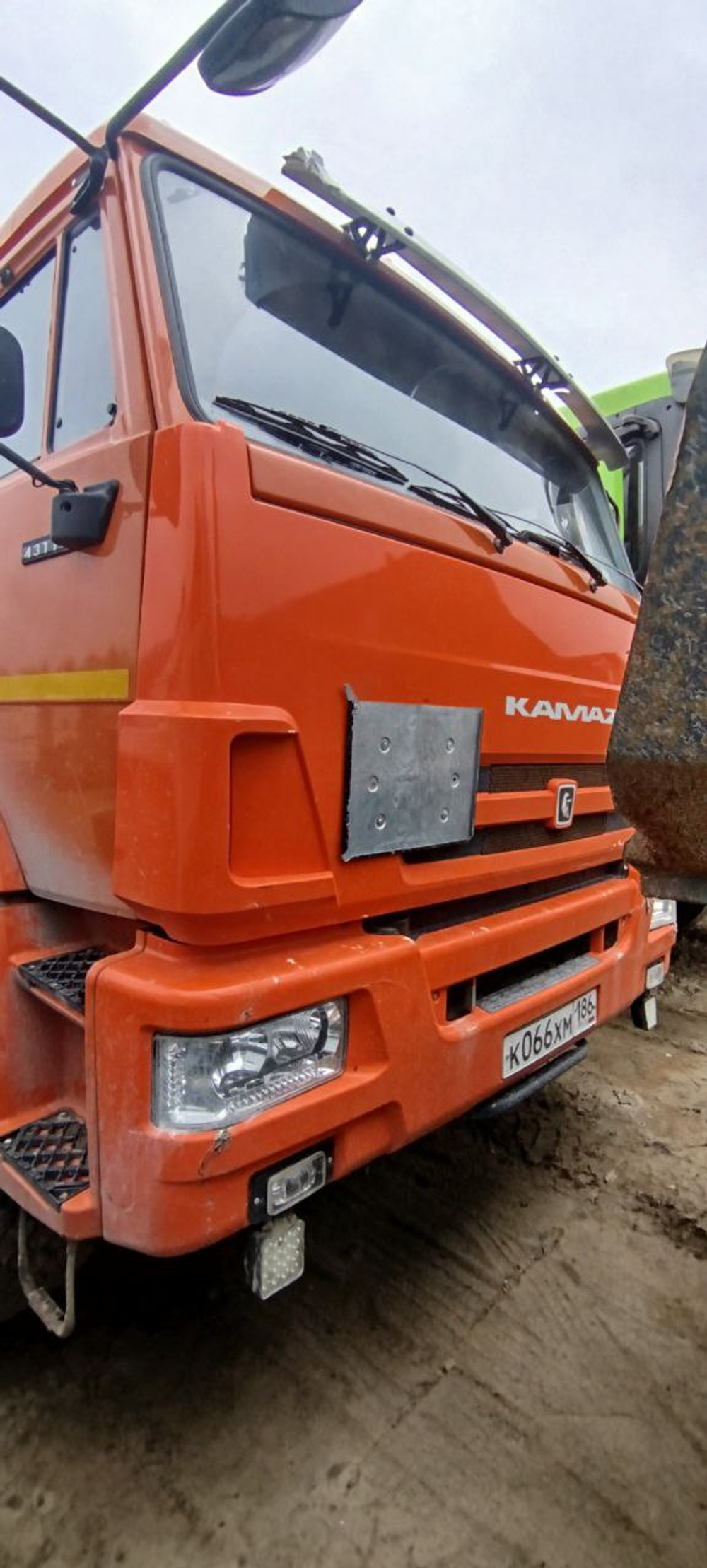 НПО Трансмастер 4671* на шасси КамАЗ 43118 6x6 Автоцистерна пищевая 4671M2-30 (Дизельный, 6,7 л, 292