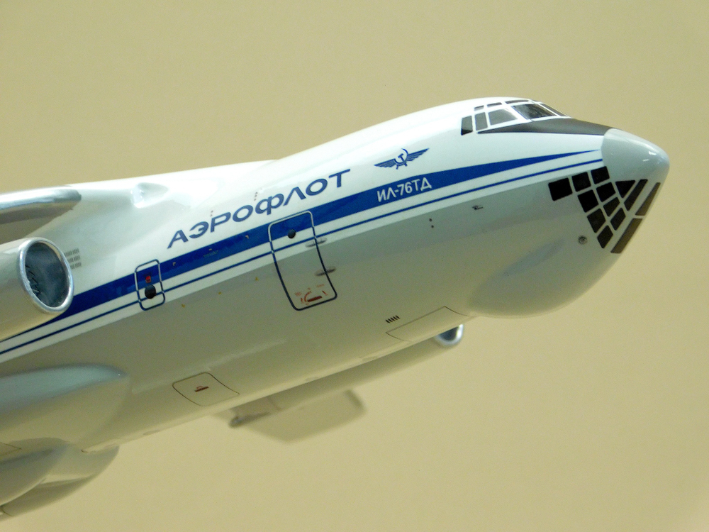 Модель самолета Ил-76ТД (М1:100, Аэрофлот СССР-76795)