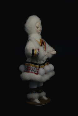 Кукла коллекционная девочка в костюме Народов Севера.