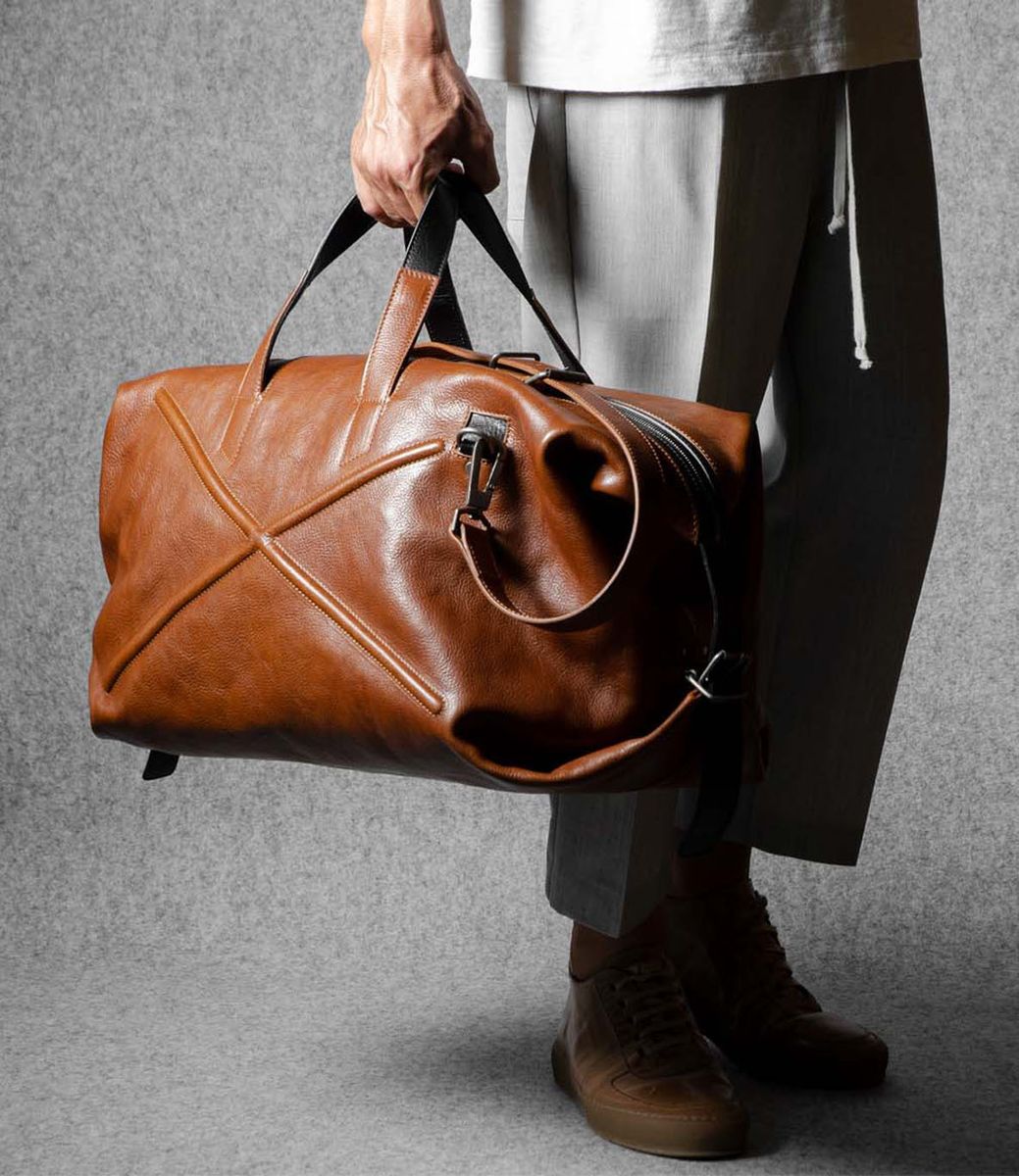 Hard Graft Layover Holdall Classic Leather — дорожная сумка из кожи