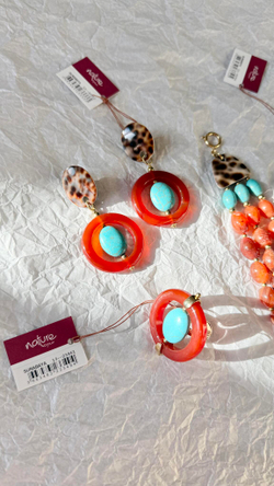 Серьги Nature Bijoux, Surabaya, с агатом, говлитом и раковиной тигровой Ципреи, NB25.2-12-90312 (кор