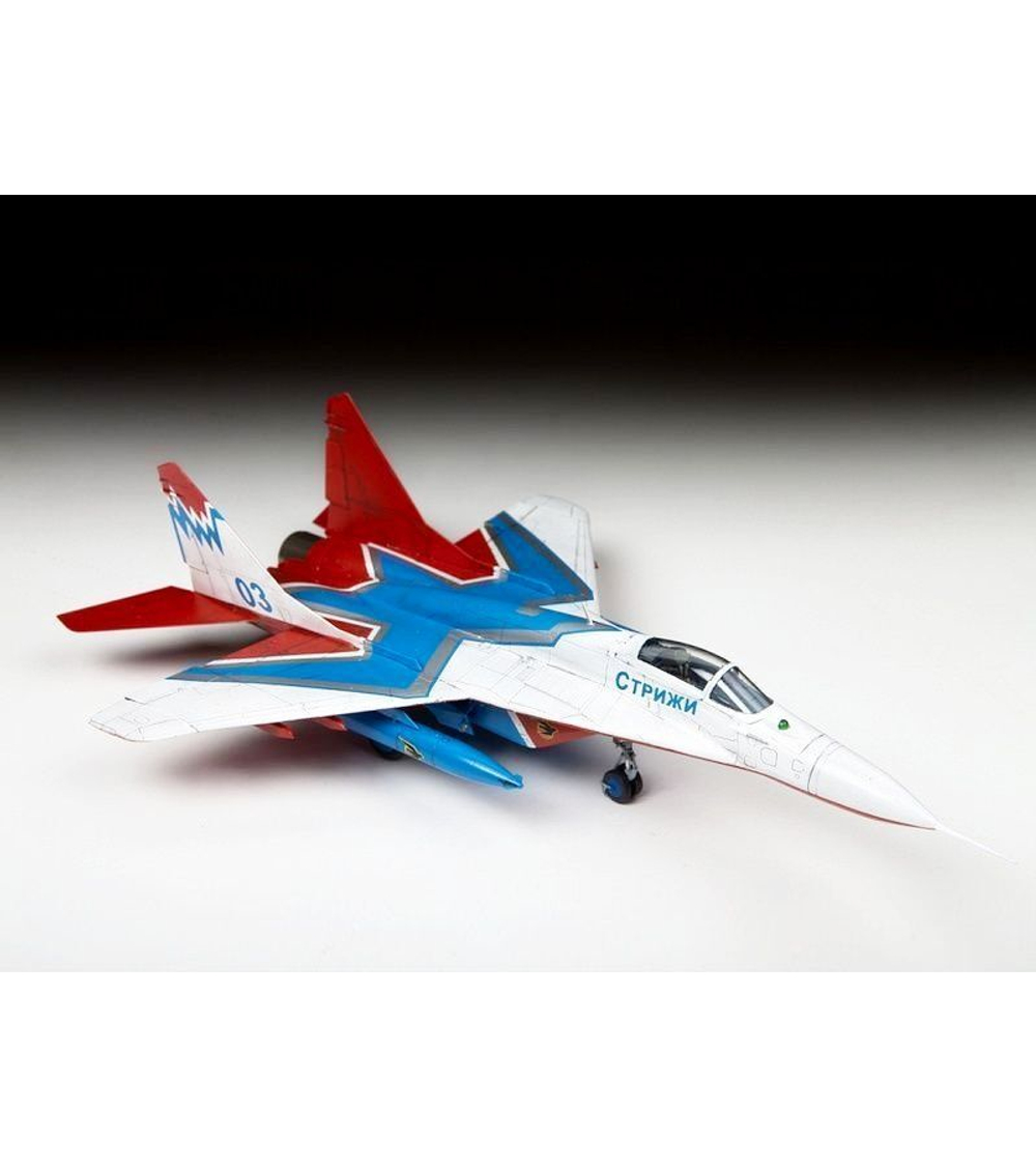 Сборная модель ZVEZDA Авиационная группа высшего пилотажа МиГ-29 "Стрижи", 1/72