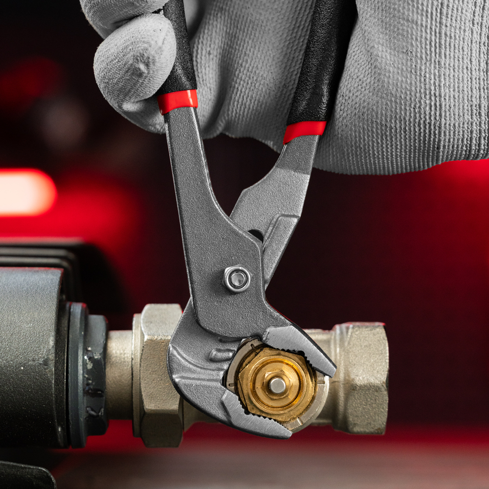 Клещи, 165 мм, переставные, обливные рукоятки Matrix