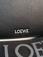 Сумка-мессенджер Loewe