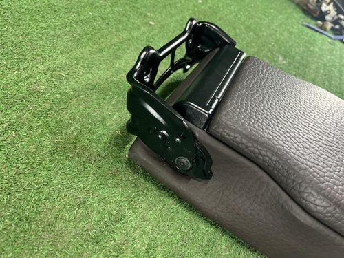 Подлокотник задний Mercedes A W177 (2018-н.в.)