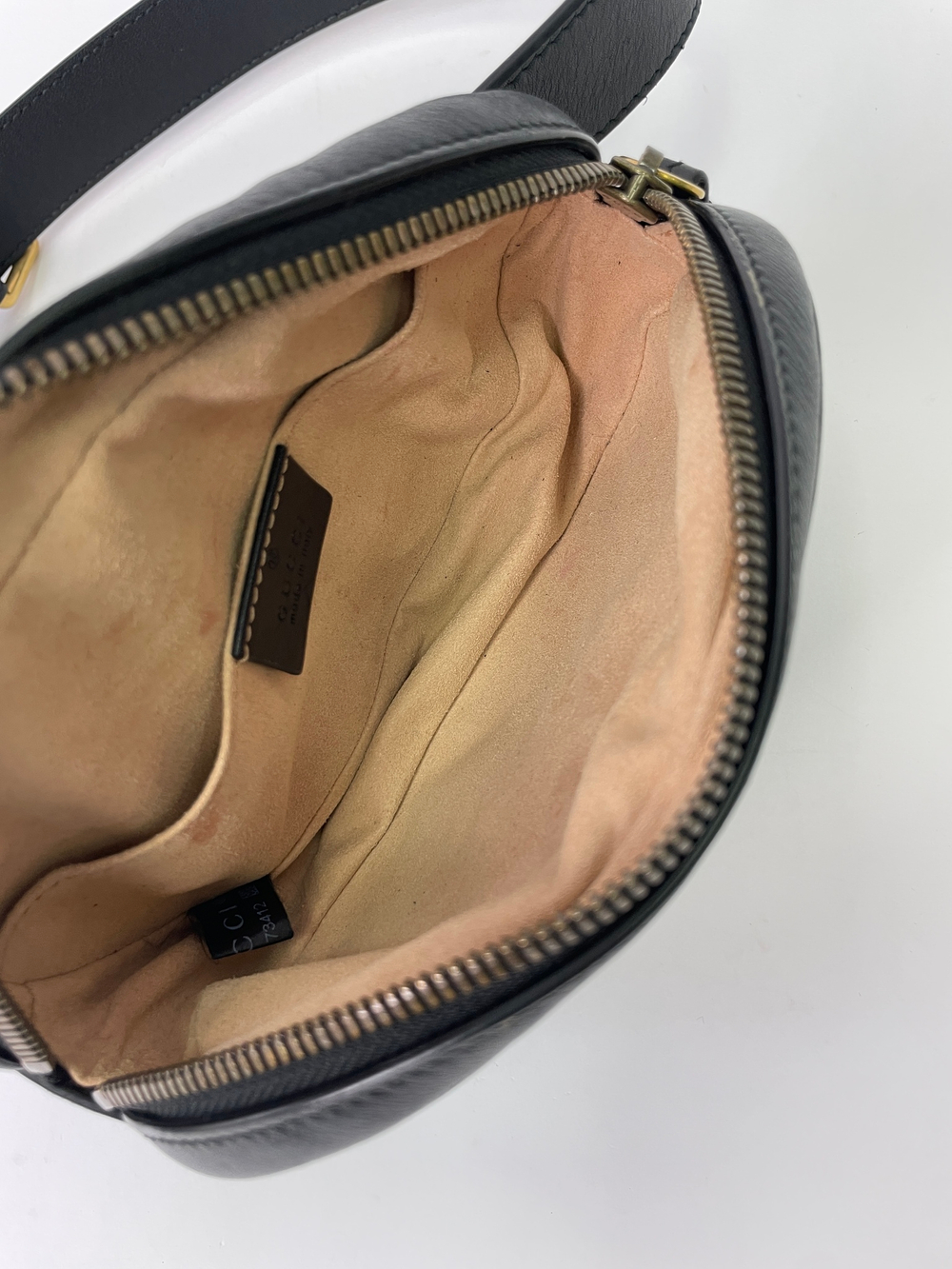 Сумка Gucci GG Marmont Belt Bag Matelasse Leather