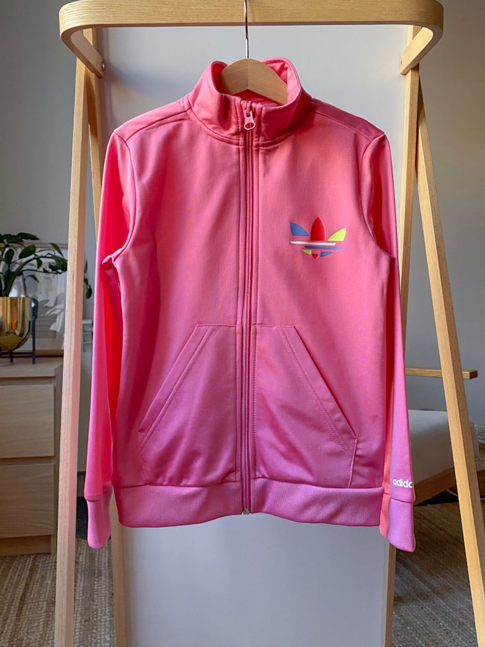 Новый костюм Adidas, 128