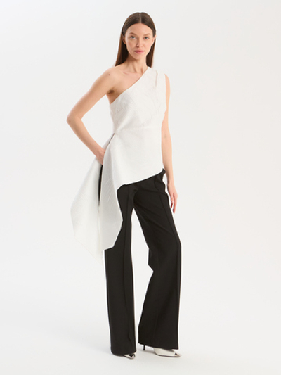 Топ фактурный на 1 плечо