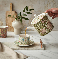 Spode Чашка с блюдцем от Morris & Co. Чайная чашка с терновником 280 мл