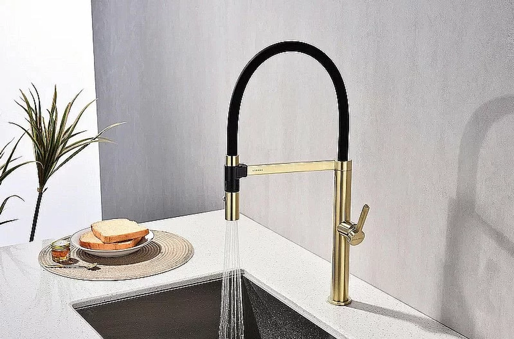 Смеситель для кухни Paulmark Leader Le214101-LG светлое золото