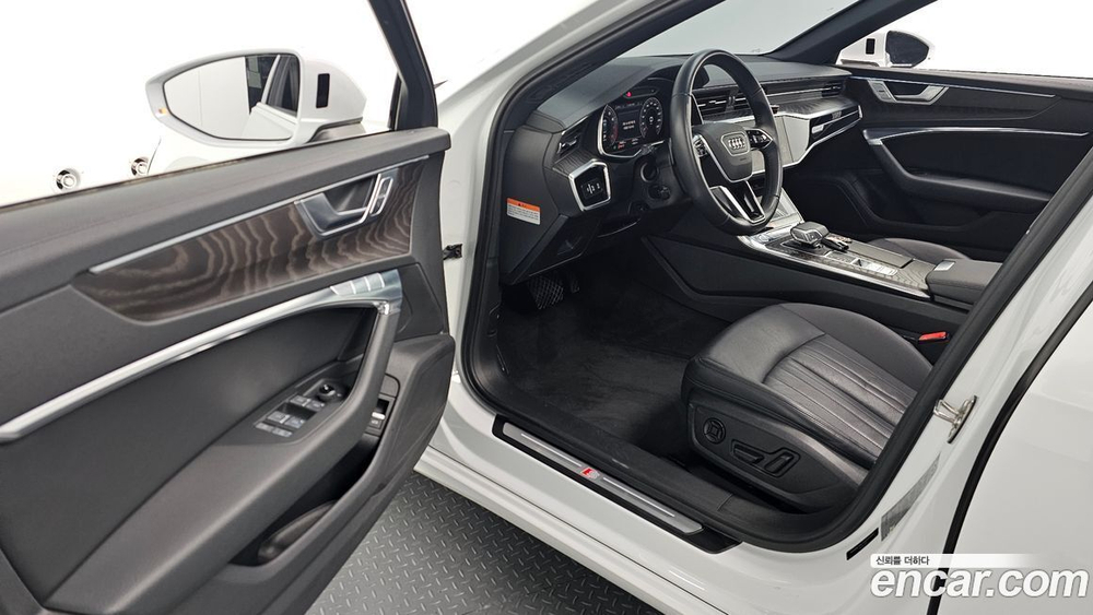 Audi A6 (C8) 45 TFSI Quattro Premium (04.2020)