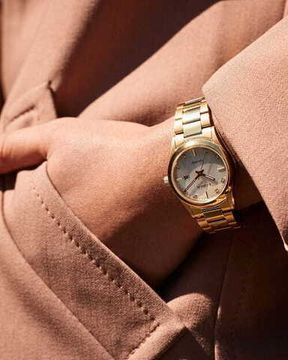 Наручные часы Citizen EW2702-59D