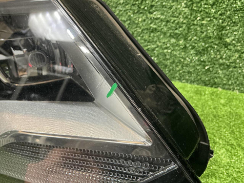 Фара правая VW Tiguan 1 (2011-2018) ксенон