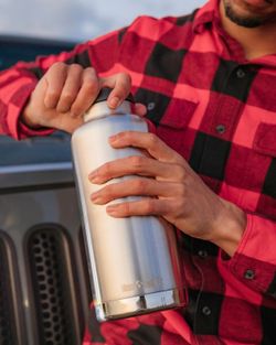 Термобутылка Klean Kanteen TKWide Loop Cap 64oz (1900 мл) Brushed Stainless