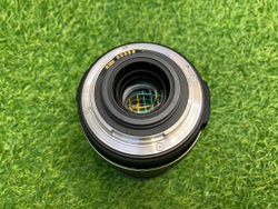 Canon EF-S 18-200mm 3.5-5.6 IS