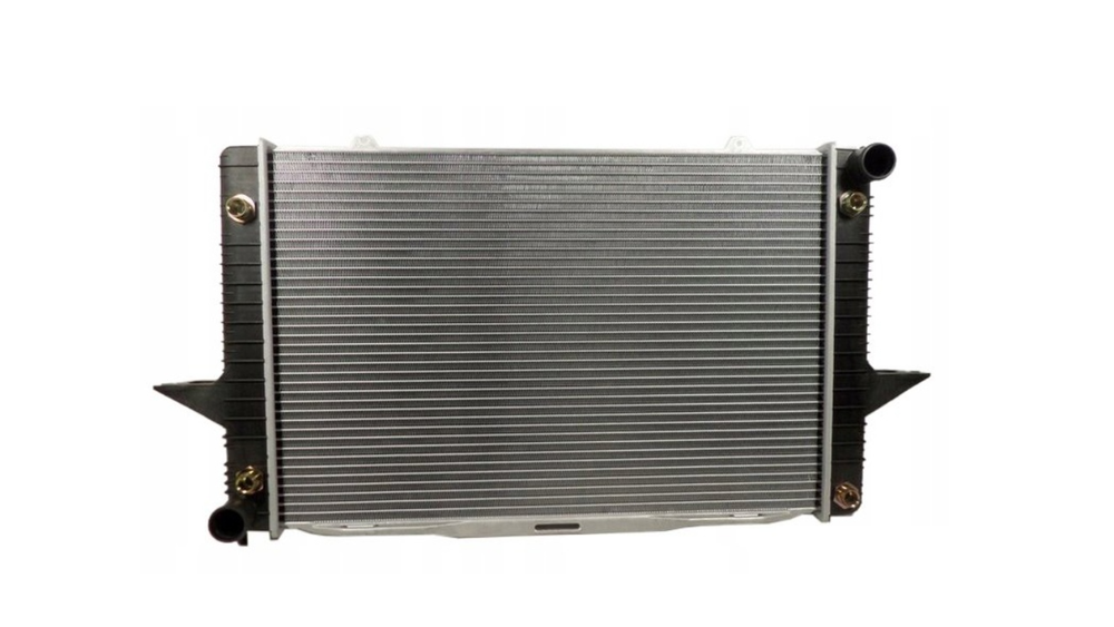 Радиатор охлаждения Volvo V70