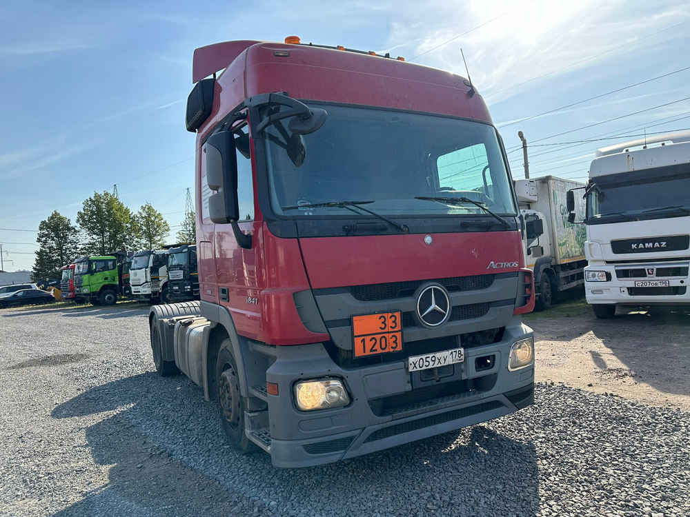 Mercedes-Benz ACTROS 4x2 Седельный тягач 1841 LS (Дизельный, 12 л, 408 л.с., АТ)