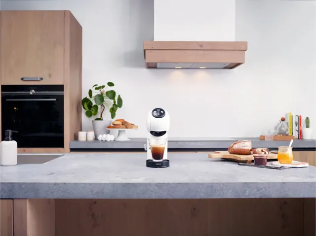 Капсульная кофемашина KRUPS Dolce Gusto GENIO S KP240110