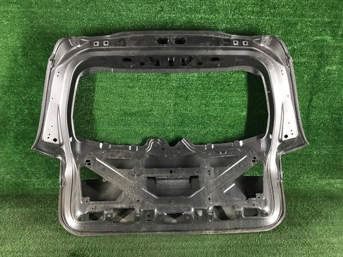 Крышка багажника Mercedes B w247 (2018-н.в.)