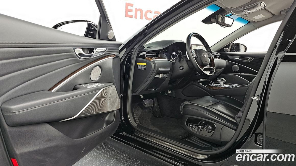 Kia The K9 (Quoris/K900) 3.8 GDI AWD (01.2021)