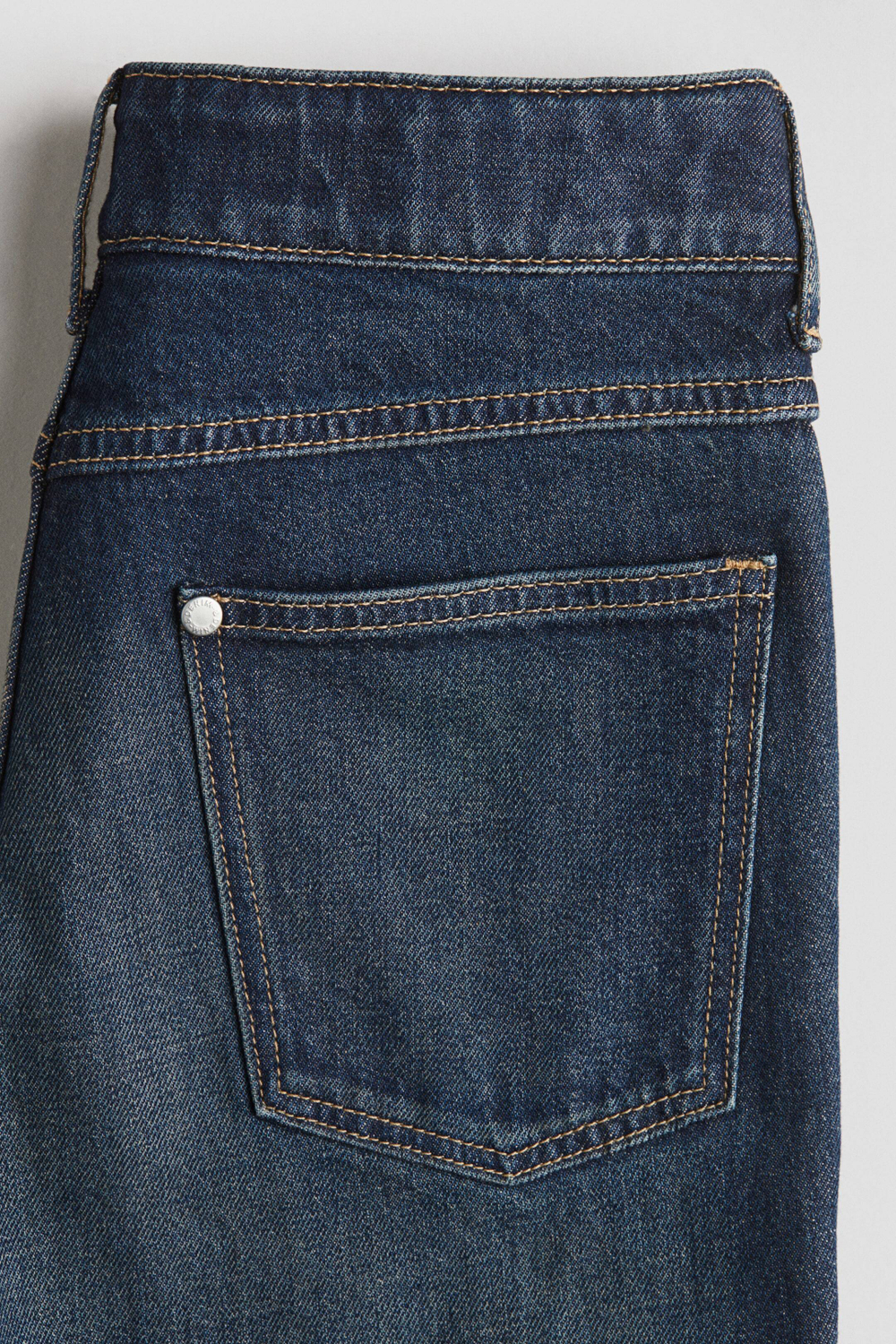 H&M Джинсы свободного кроя с зауженным кроем, синий