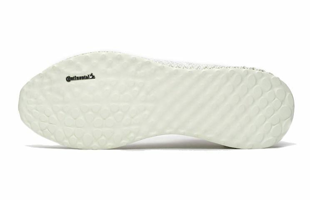 Кроссовки Adidas Consortium Runner Mid 4D