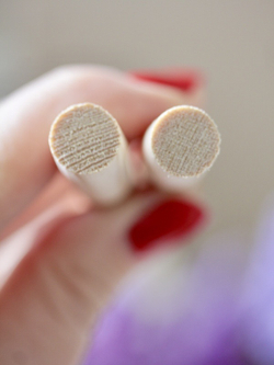 Набор круглых палочек из пробковой сосны 12 х 12 х 250 мм (2 шт)