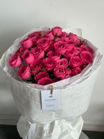 Букет моно из кустовых роз 9 шт