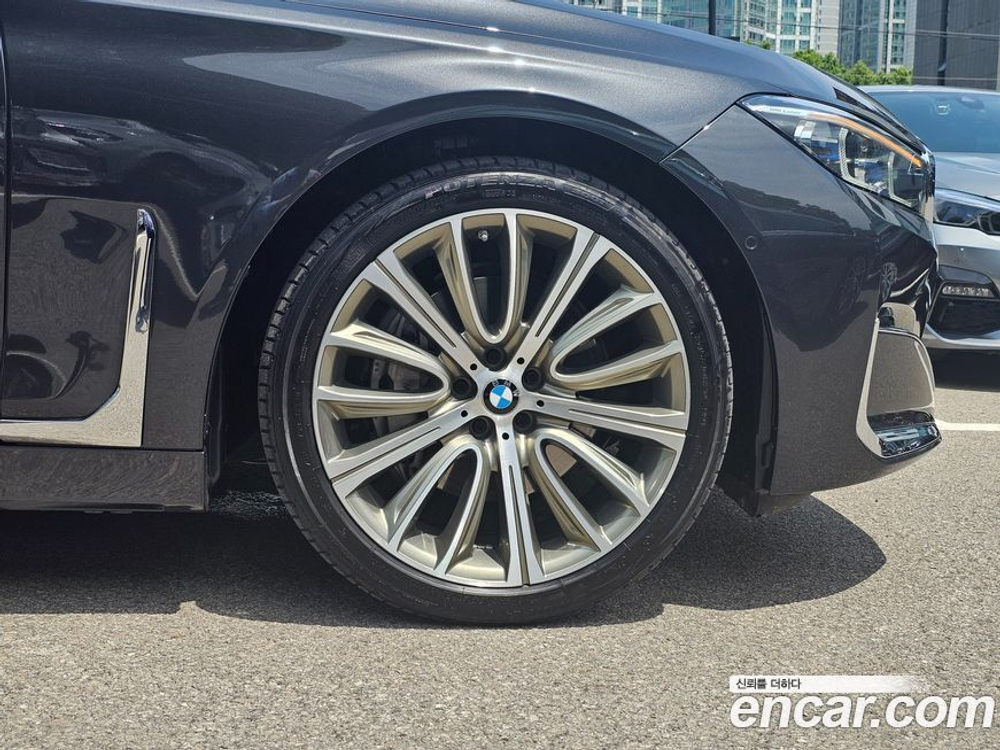 BMW 7 Series (G11) 740d xDrive Design Pure Excellence (03.2020)