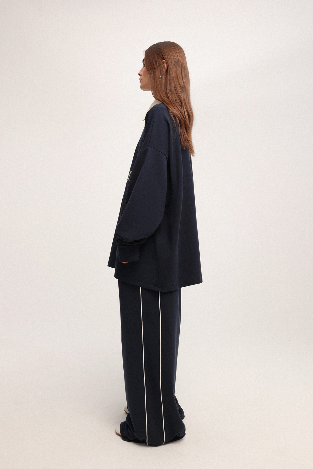 Брюки из трикотажа с кантами