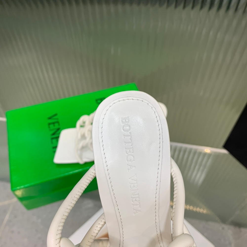 Bottega Veneta Stretch Twist Mule