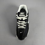 Nike Initiator • Black