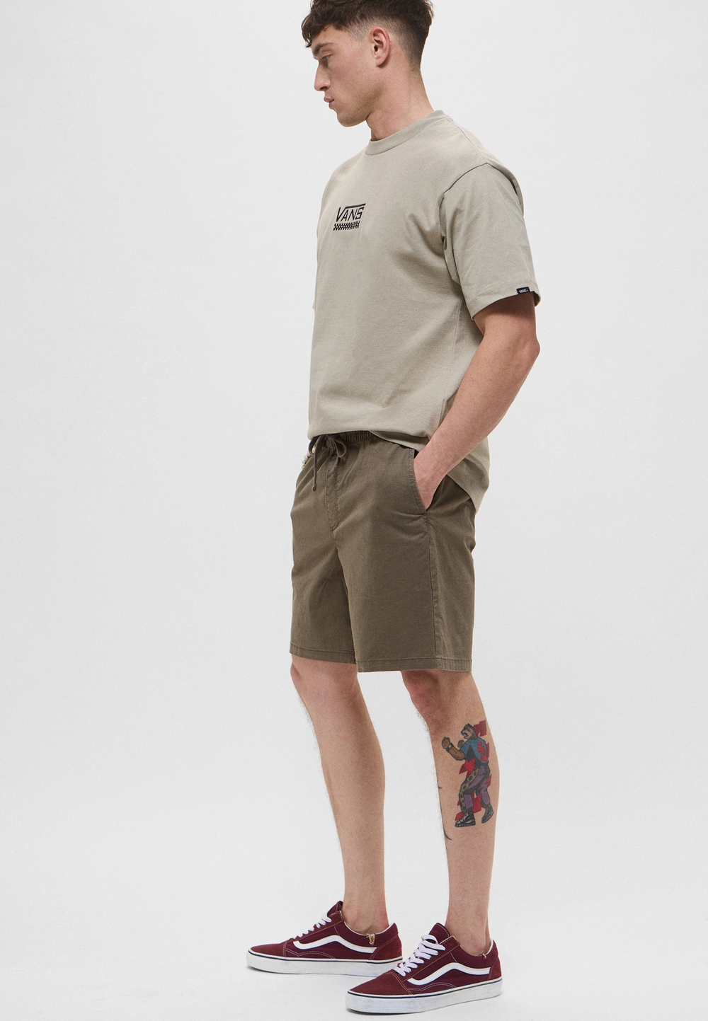 VA5FKDKCZ Шорты муж. Vans MN RANGE RELAXED ELASTIC SHORT