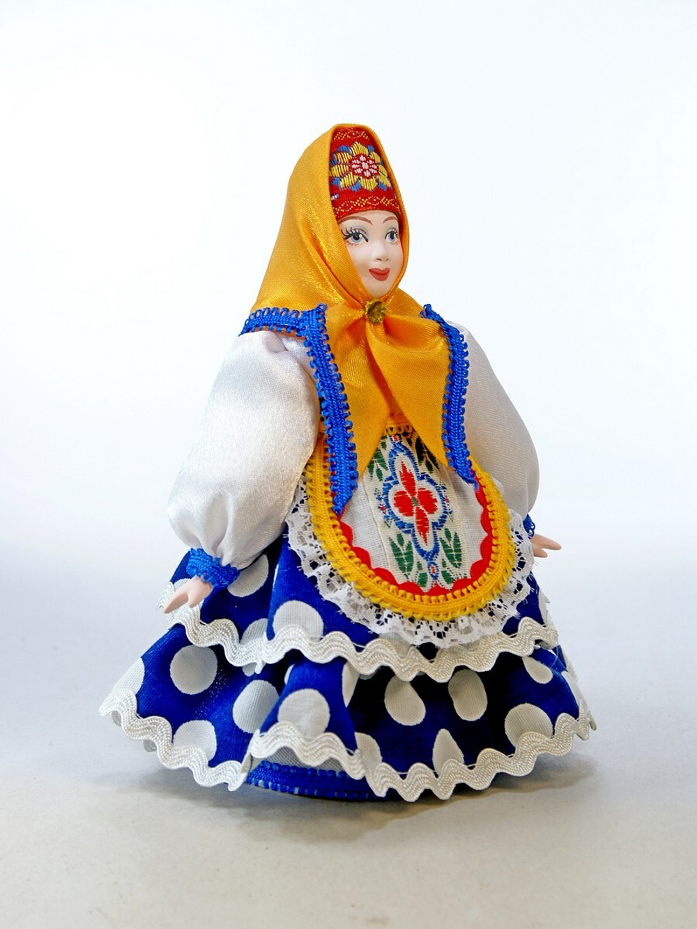 Кукла фарфоровая Русская Матрёшка