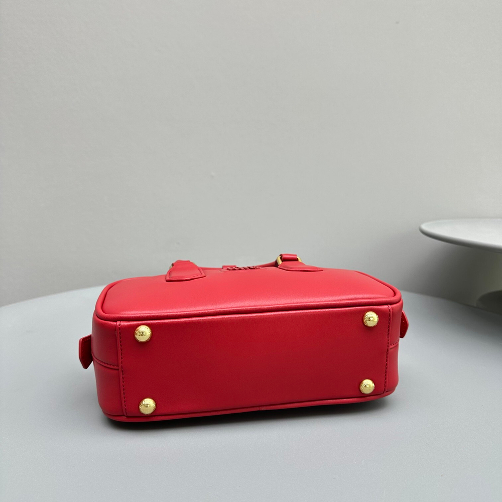 Miu Miu Arcadie Bag S 22 cm
