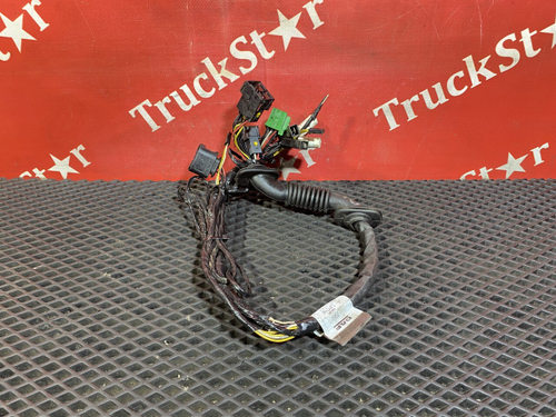 Проводка двери правой 2017г