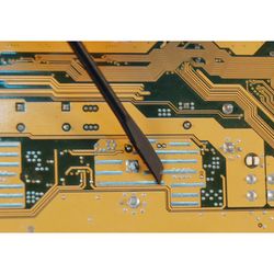 KING TONY (6BE11-07) Кисть, скребок для удаления остатков флюса и излишков припоя