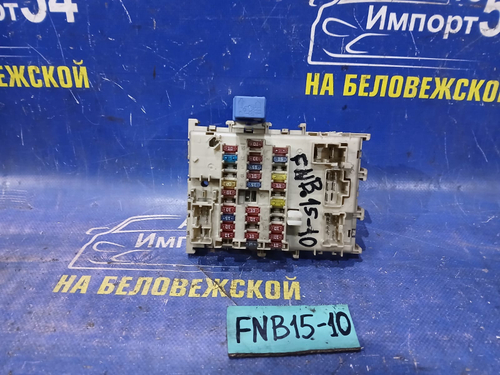 Блок предохранителей салонный NISSAN SUNNY 2000