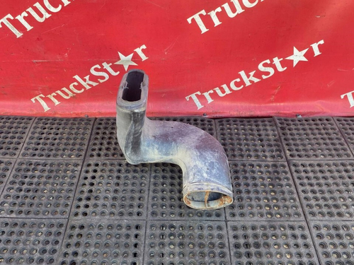 Патрубок воздушного фильтра