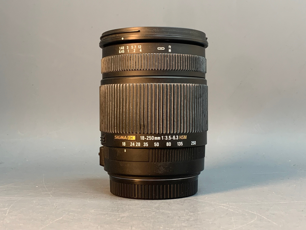 Sigma AF 18-250mm 3.5-6.3 DC OS HSM Canon EF-S