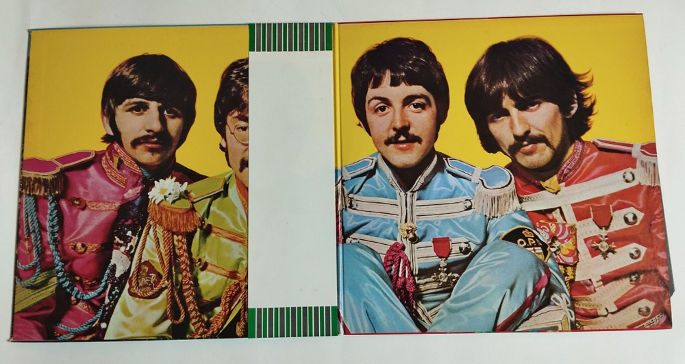 Винтажная виниловая пластинка LP The Beatles Sgt. Pepper Lonely Hearts Club Band (Japan 1974) (Obi) (EX)