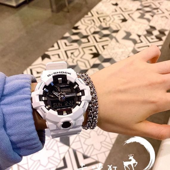 Наручные часы Casio GA-700-7A