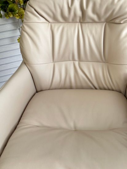 Стул РАЛЬФ ДАНС 180 град. поворотн, ORACUL 162 Бежевый, экокожа / Черный каркас