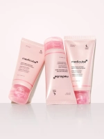 Medicube Лимфодренажная ночная маска-плёнка с ПДРН и кофеином PDRN Pink Caffeine Night Wrapping Mask 75 мл