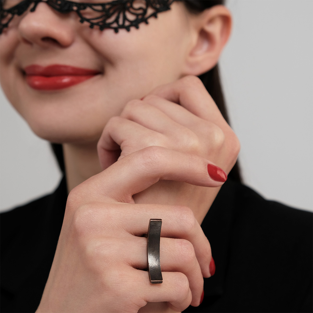 "Рува" кольцо в серебряном покрытии из коллекции "Mona" от Jenavi