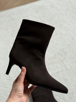 Ботильоны из натуральной замши