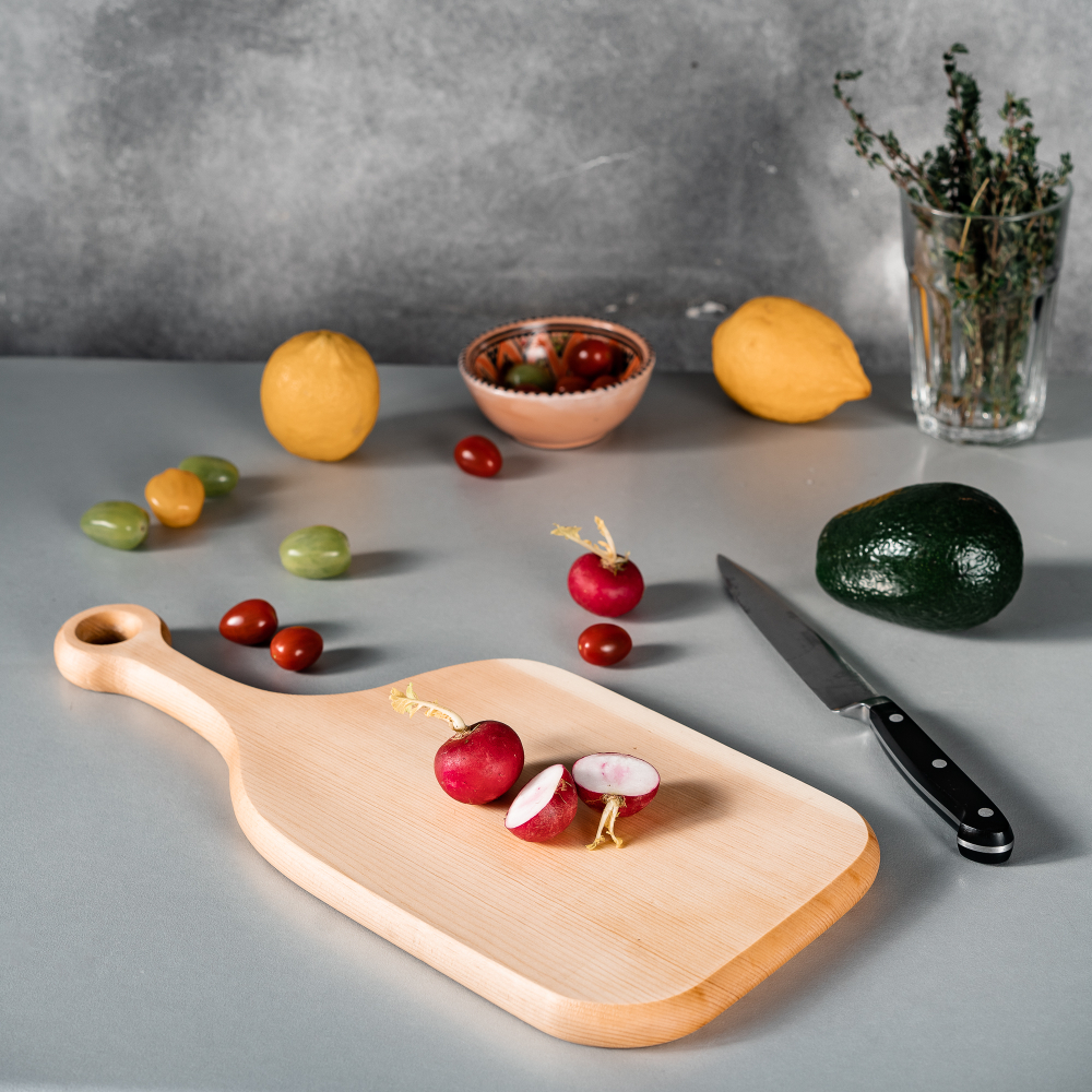 Деревянная разделочная доска из древесины Сибирский Кедр RD52