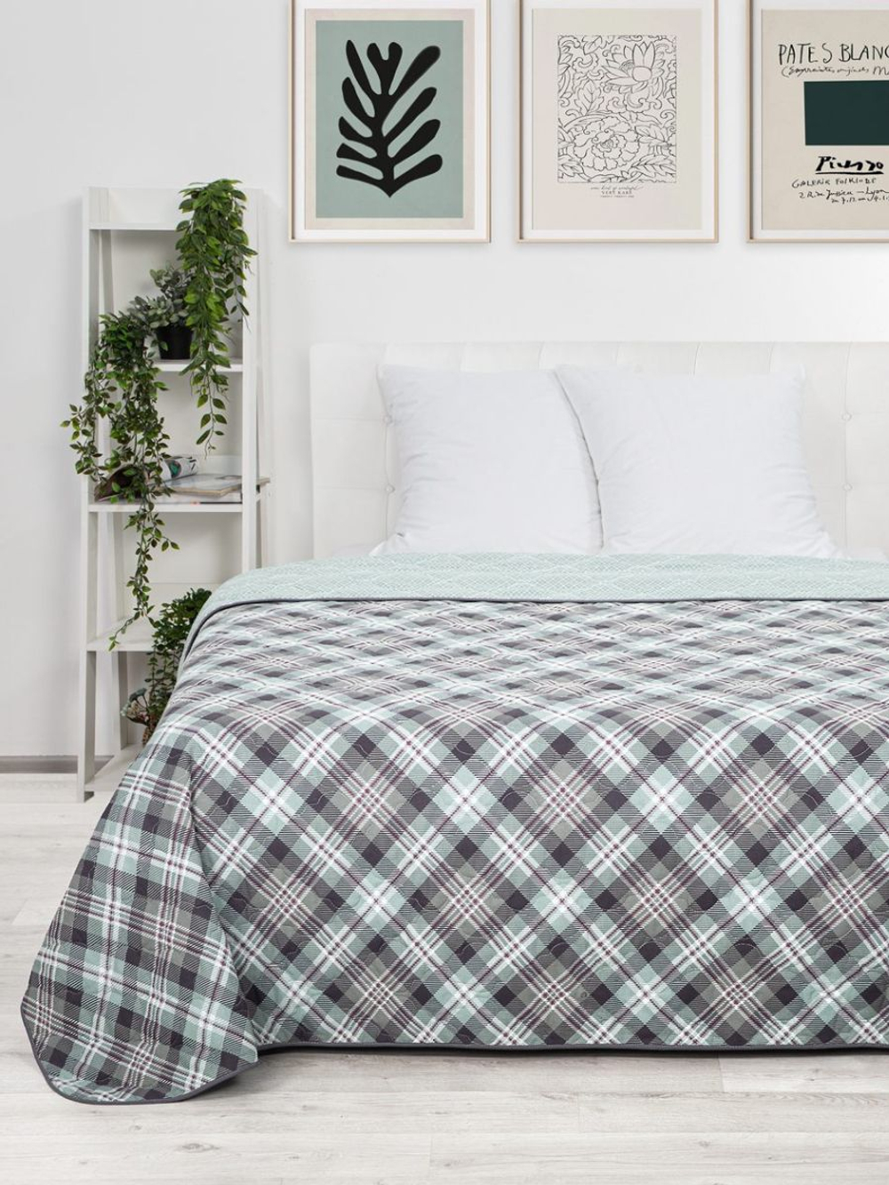 Покрывало на кровать, стеганое, поплин с размерами 215х220