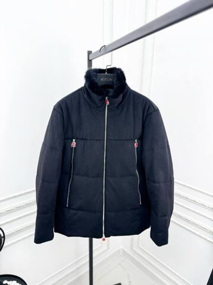 Пуховик Kiton